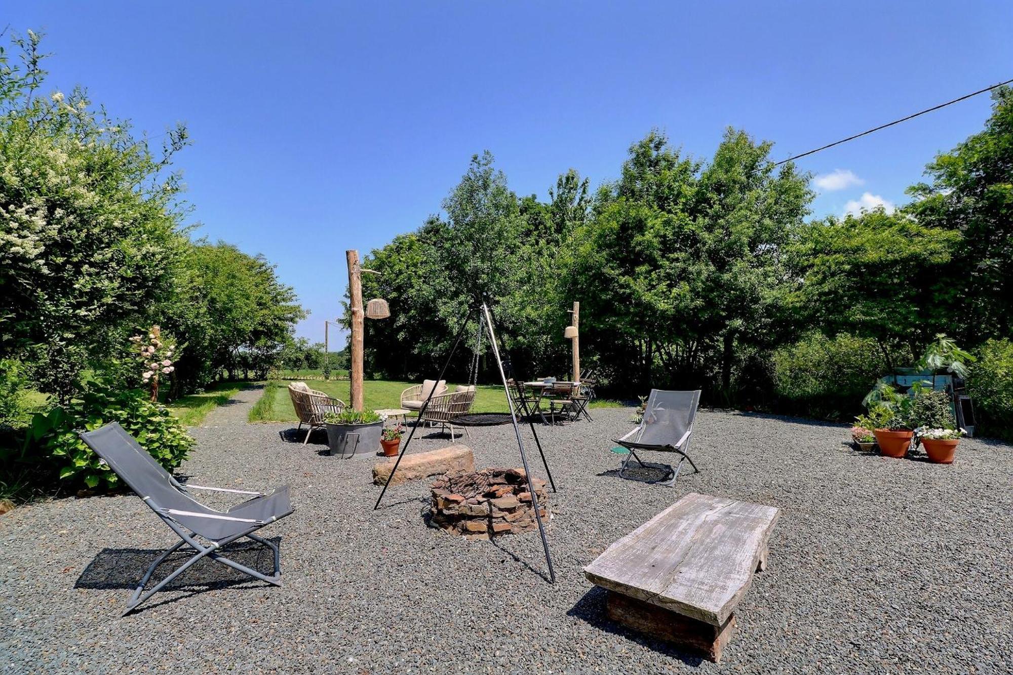 Agritourisme Abae Bed & Breakfast Sougéal Dış mekan fotoğraf