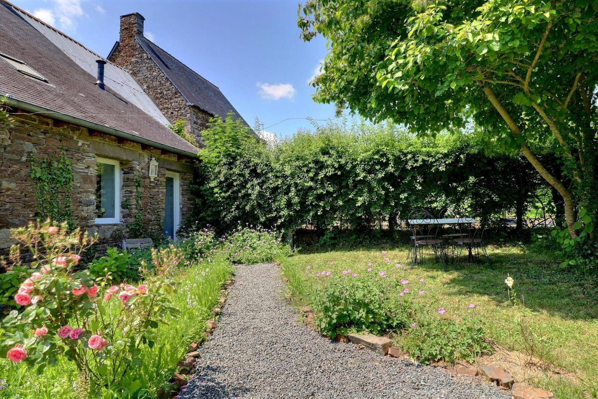 Agritourisme Abae Bed & Breakfast Sougéal Dış mekan fotoğraf